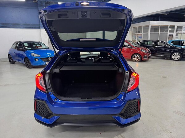Used Honda Civic 2019 for sale - 76305666: Photo 13