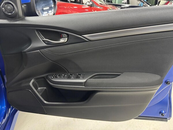 Used Honda Civic 2019 for sale - 76305666: Photo 22