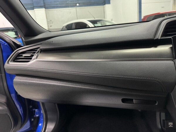 Used Honda Civic 2019 for sale - 76305666: Photo 34