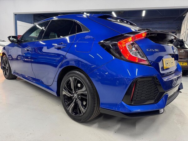 Used Honda Civic 2019 for sale - 76305666: Photo 5