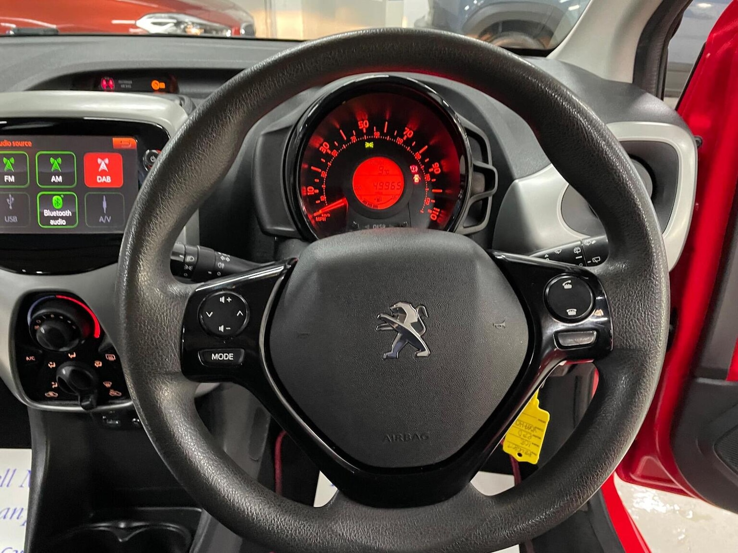 Used Peugeot 108 2014 for sale - 77508457: Photo 12