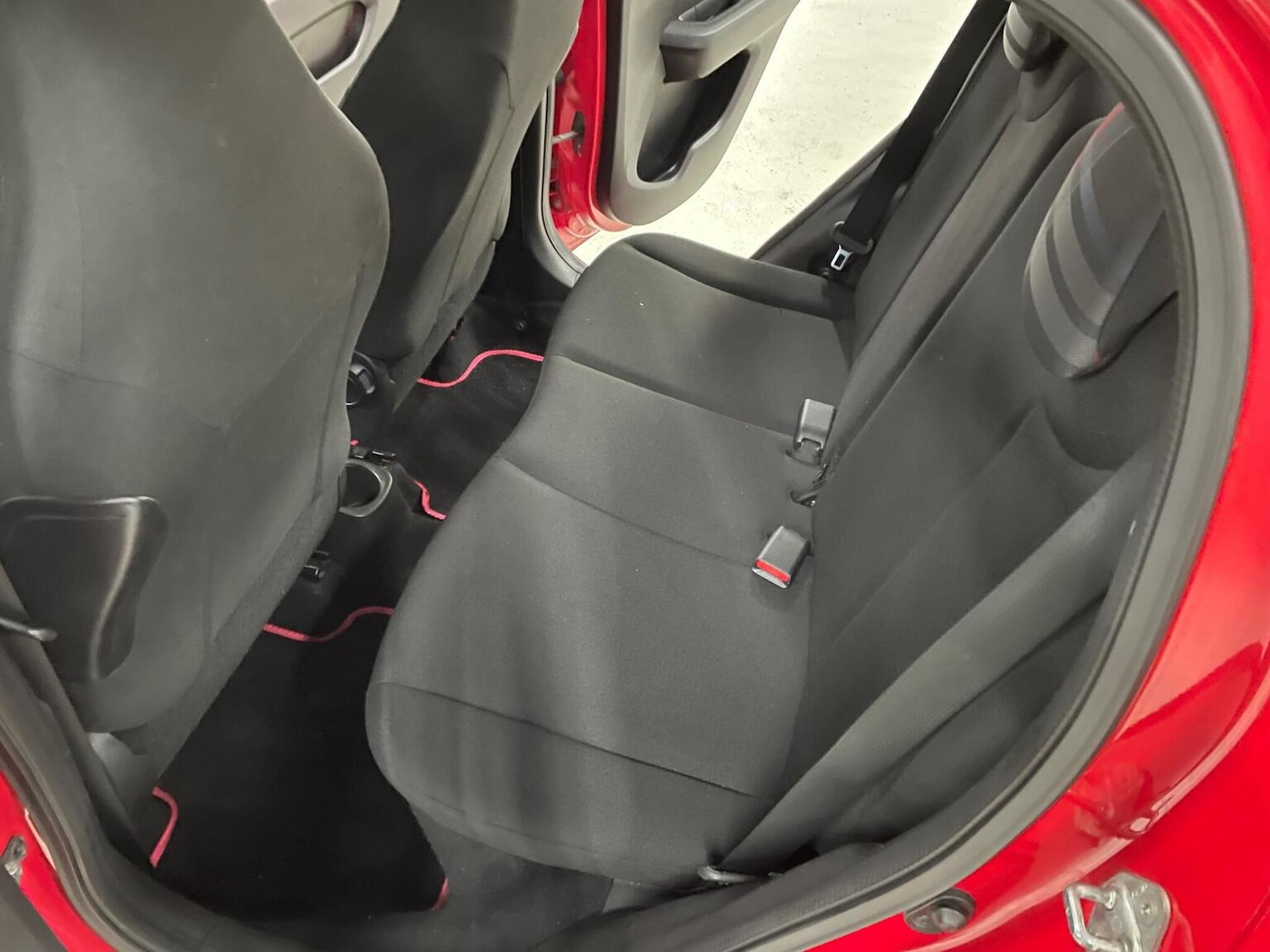 Used Peugeot 108 2014 for sale - 77508457: Photo 19