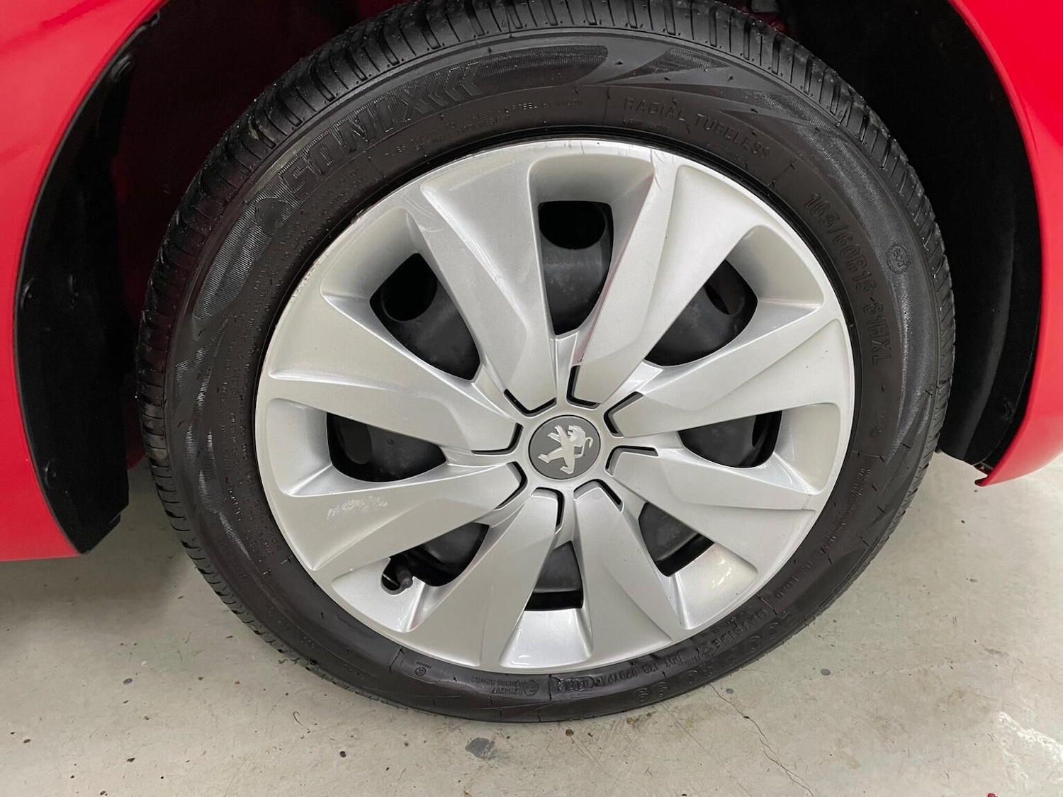 Used Peugeot 108 2014 for sale - 77508457: Photo 23