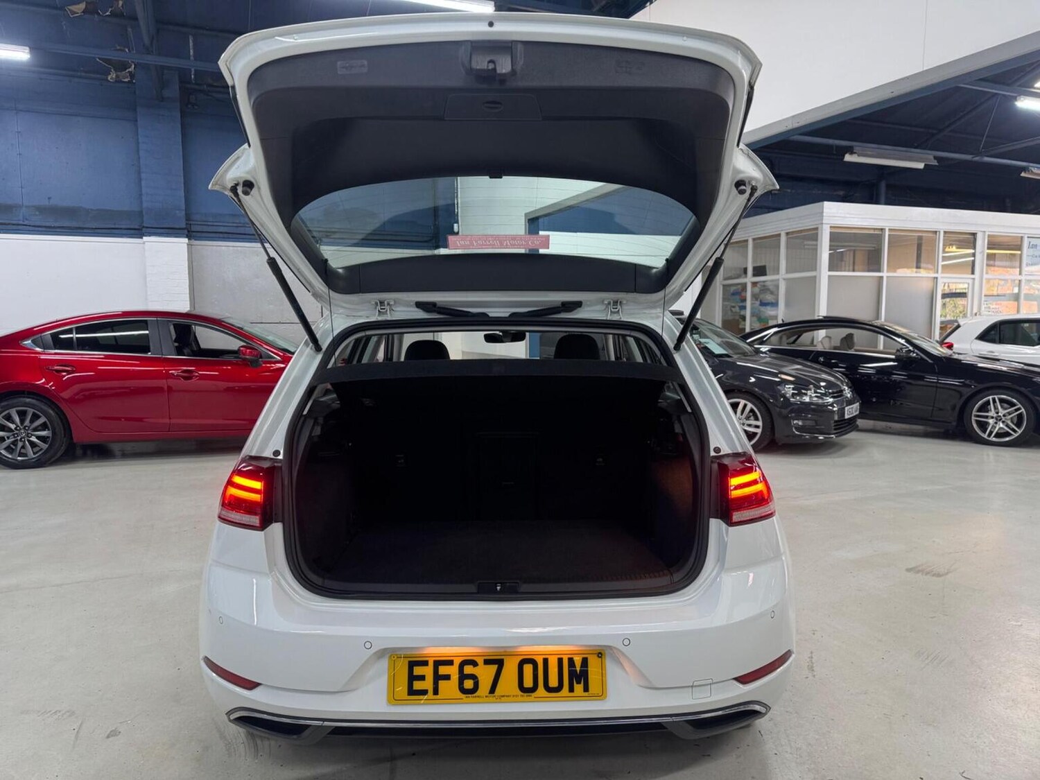 Used Volkswagen Golf 2017 for sale - 78201936: Photo 12