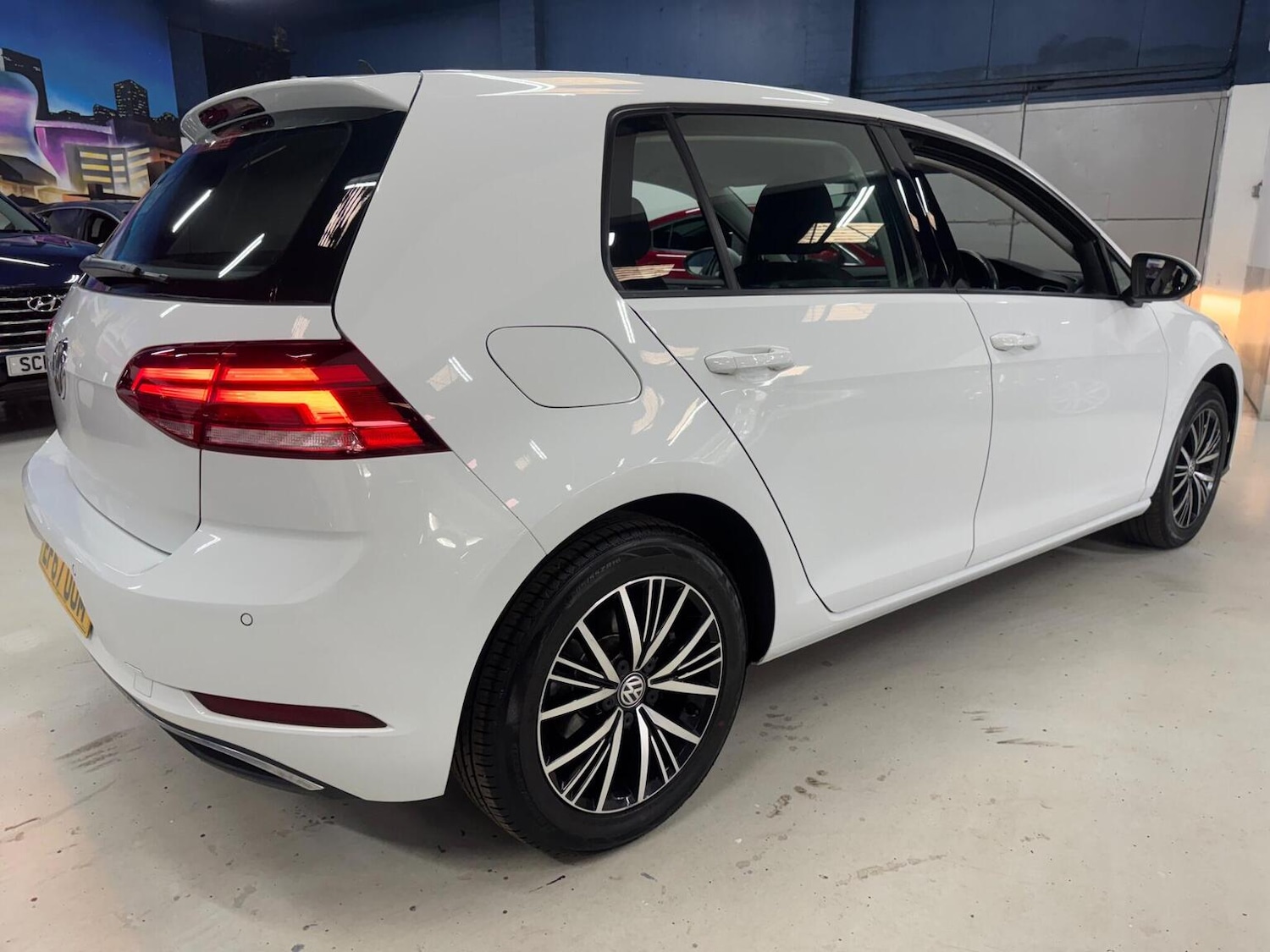 Used Volkswagen Golf 2017 for sale - 78201936: Photo 4