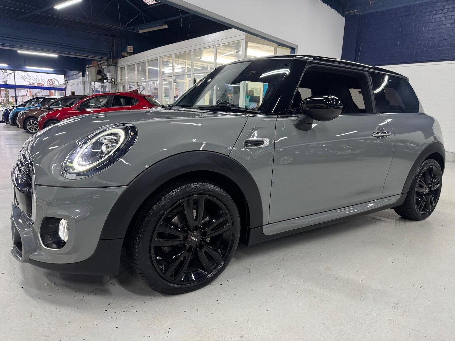 Used MINI Hatch 2020 for sale - 76527364: Photo 8