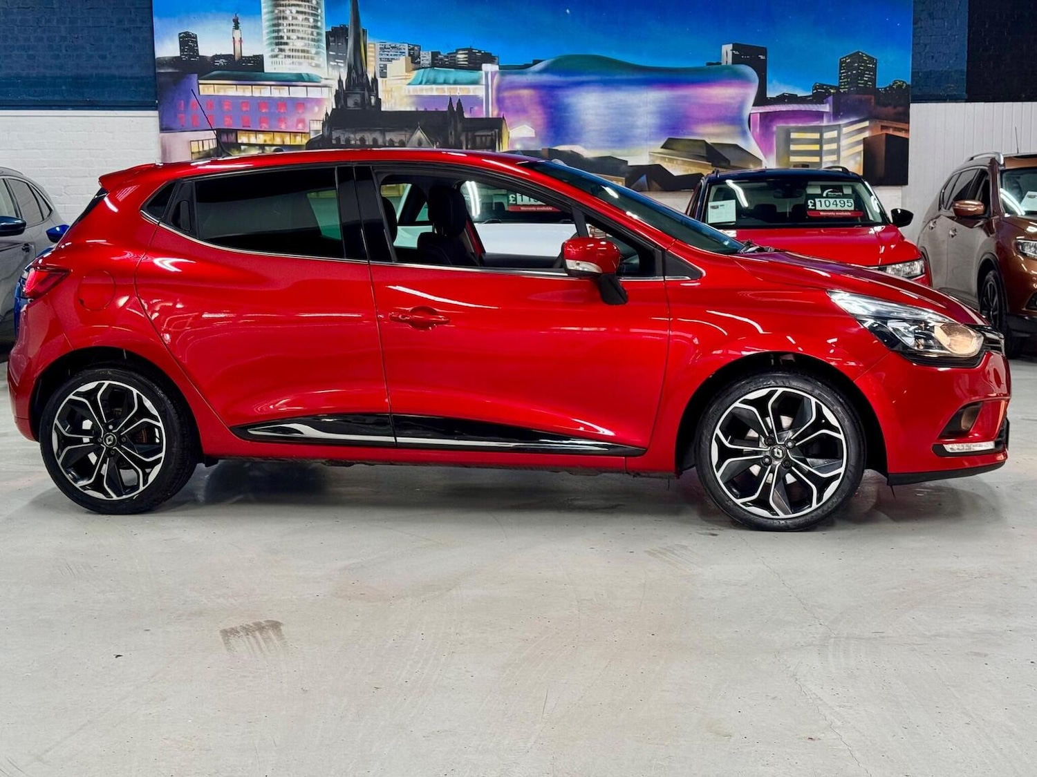 Used Renault Clio 2019 for sale - 77225194: Photo 2