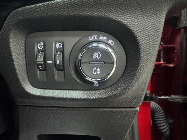 Used Vauxhall Corsa 2021 for sale - 76305535: Photo 20