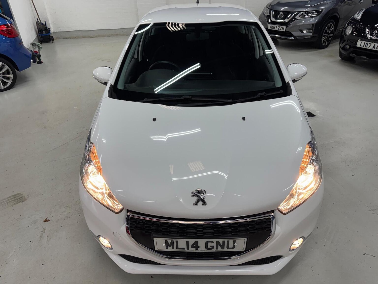 Used Peugeot 208 2014 for sale - 76387317: Photo 6