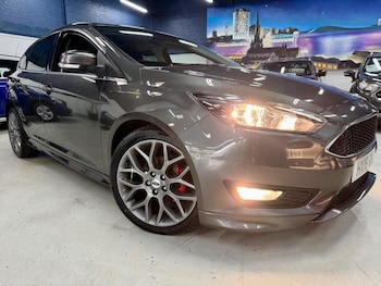 Used Ford Focus 2016 for sale - 78932344: Photo