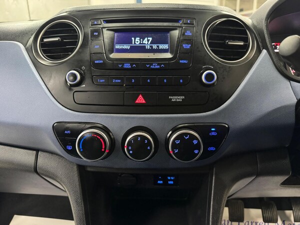 Used Hyundai i10 2014 for sale - 76305632: Photo 32