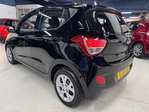 Used Hyundai i10 2014 for sale - 76305632: Photo 7