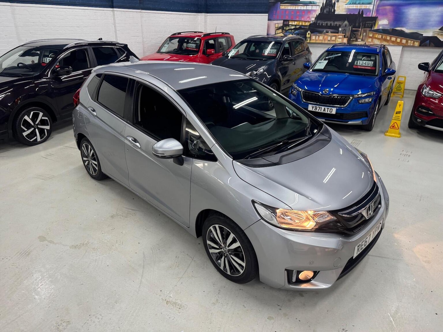 Used Honda Jazz 2017 for sale - 76863834: Photo 14