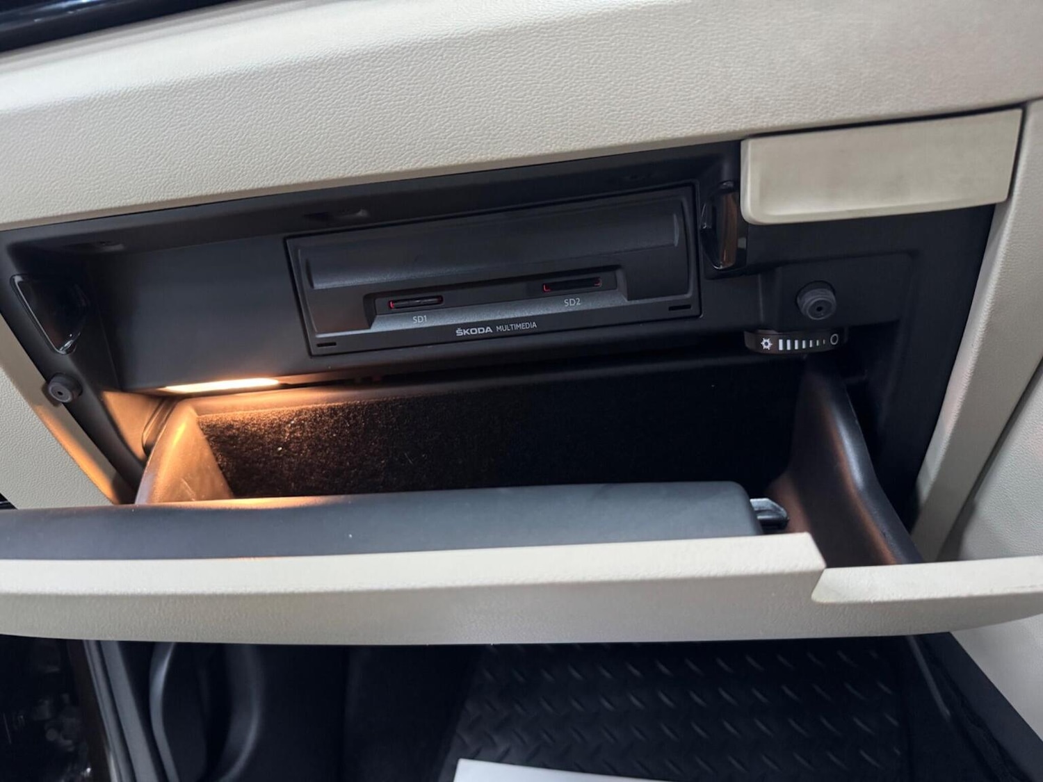 Used Skoda Karoq 2019 for sale - 78057001: Photo 54