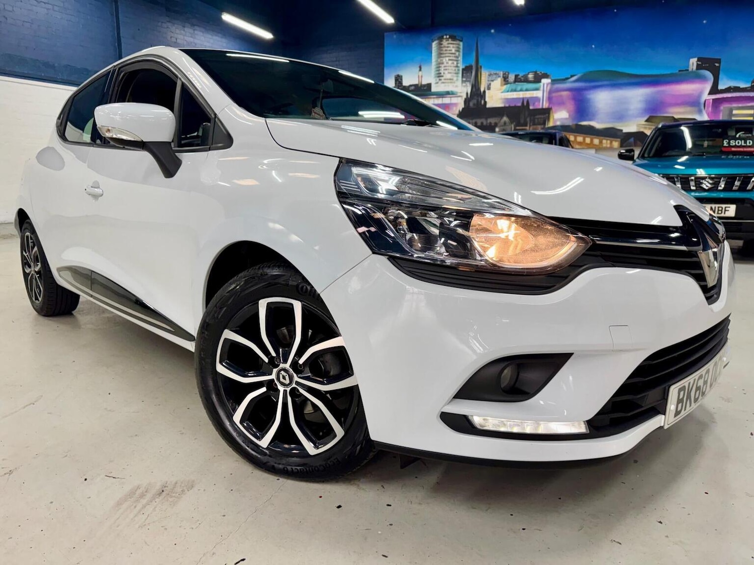 Used Renault Clio 2018 for sale - 77735718: Photo 1