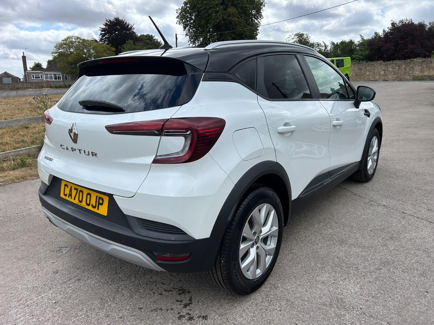 Used Renault Captur 2020 for sale - 76525707: Photo 4