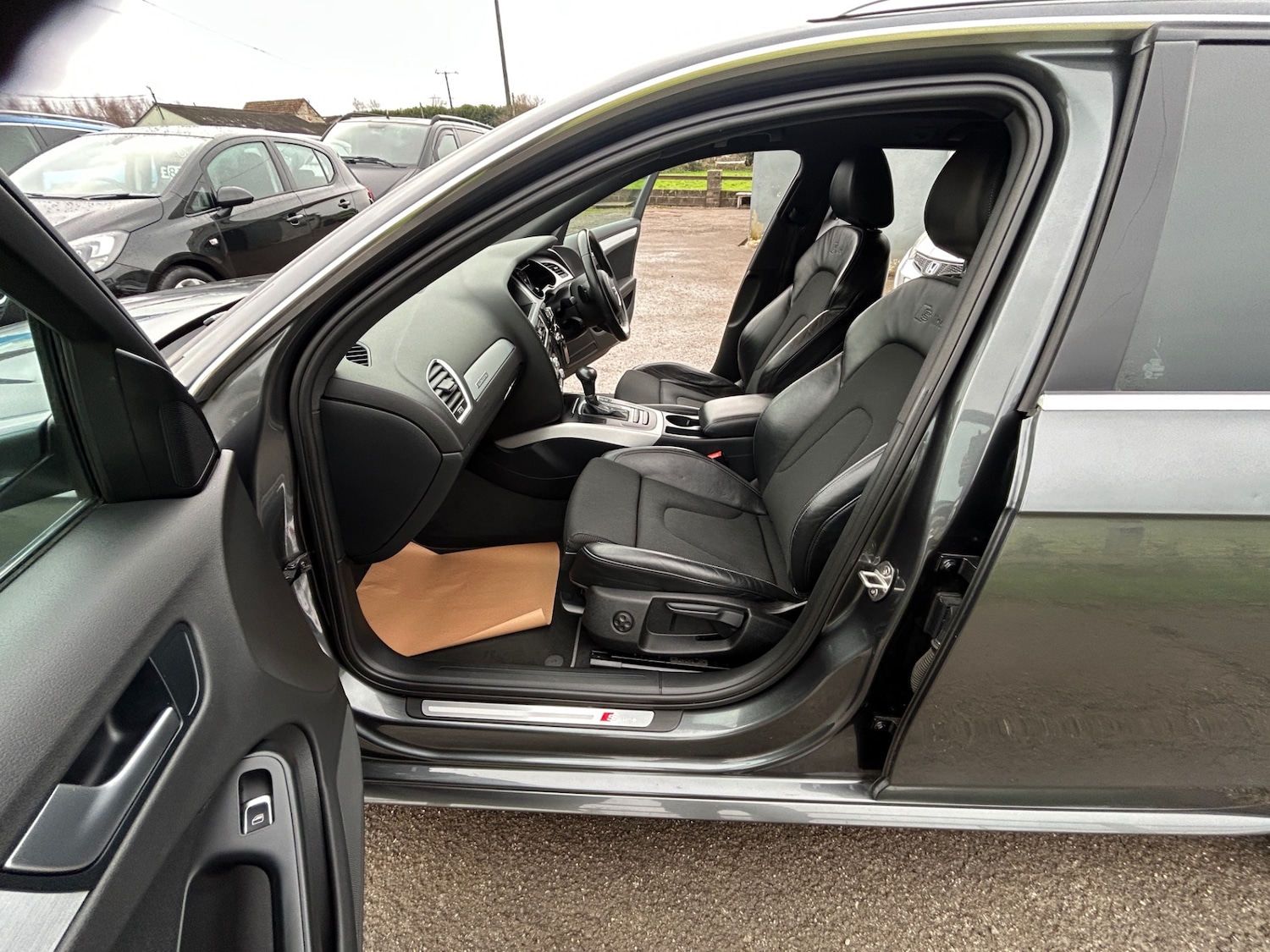 Used Audi A4 2015 for sale - 76777456: Photo 14