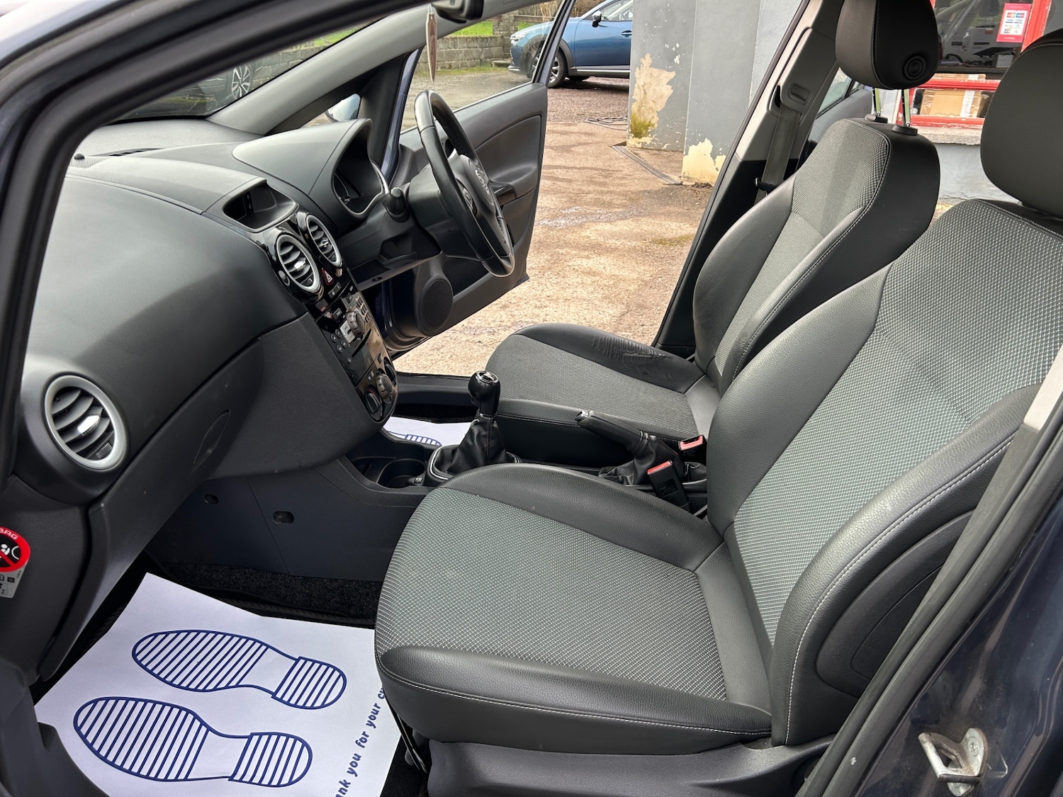 Used Vauxhall Corsa 2009 for sale - 77578792: Photo 11