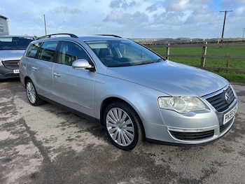Used Volkswagen Passat 2009 for sale - 77567666: Photo