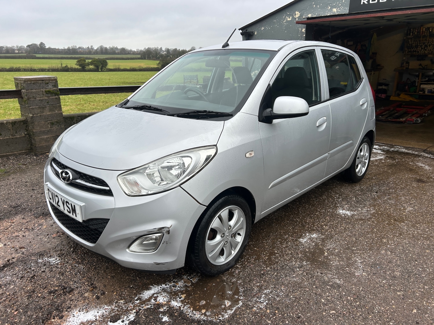 Used Hyundai i10 2012 for sale - 77104723: Photo 2