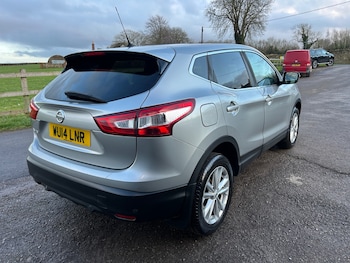 Used Nissan Qashqai 2014 for sale - 77169435: Photo