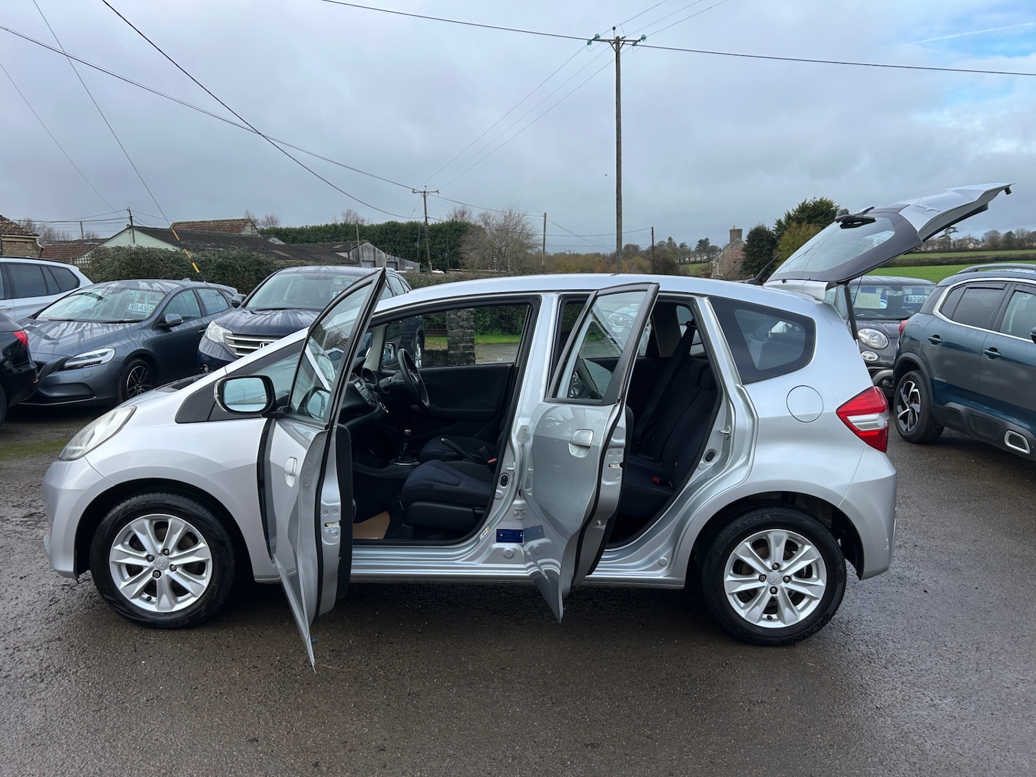 Used Honda Jazz 2012 for sale - 76709673: Photo 10