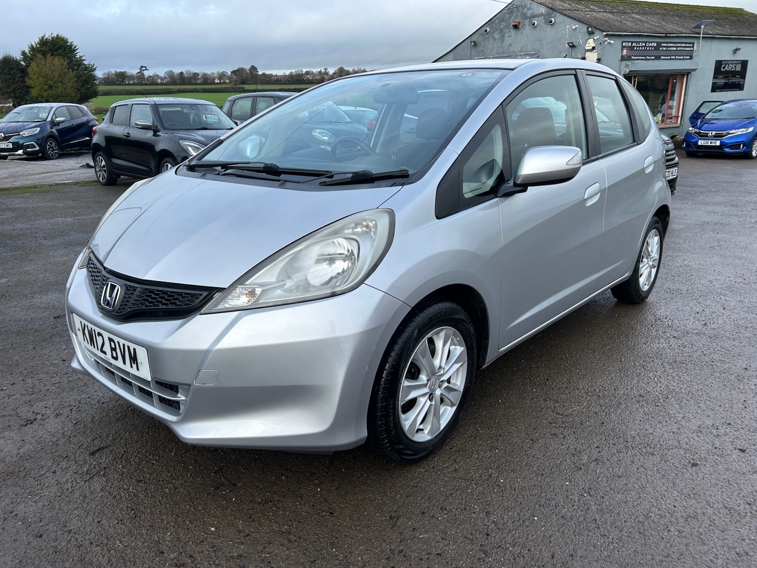 Used Honda Jazz 2012 for sale - 76709673: Photo 2