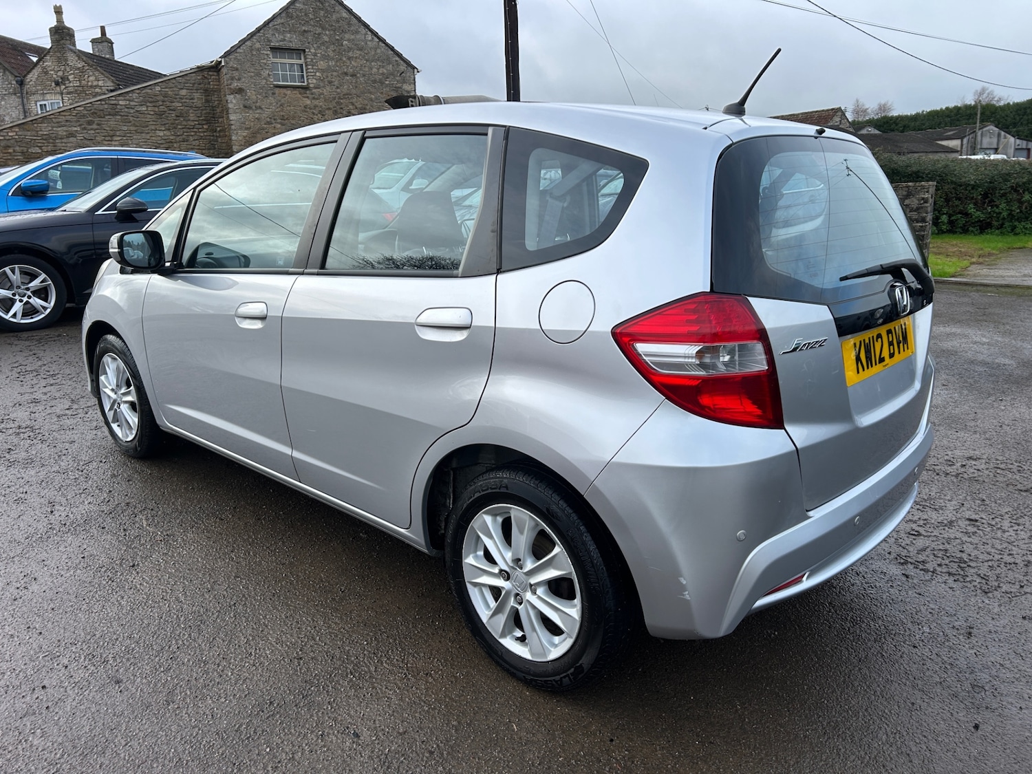 Used Honda Jazz 2012 for sale - 76709673: Photo 3