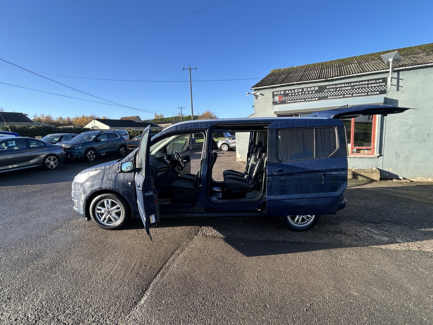 Used Ford Grand Tourneo Connect 2019 for sale - 76536847: Photo 10