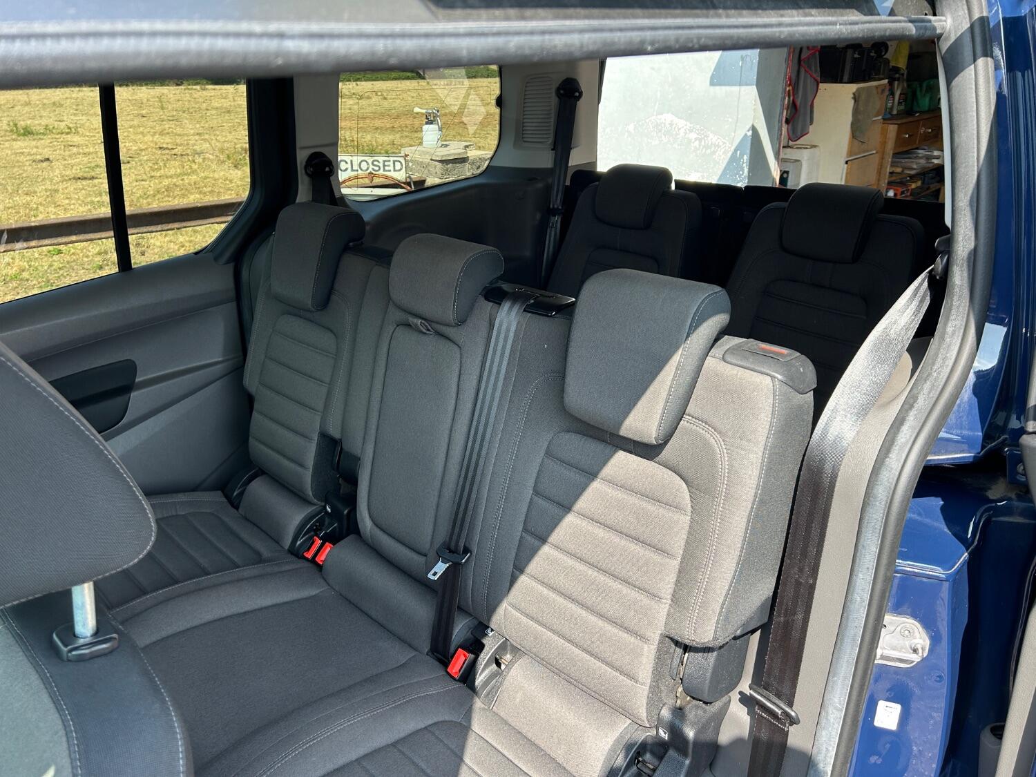 Used Ford Grand Tourneo Connect 2019 for sale - 76536847: Photo 18