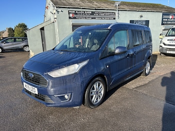 Used Ford Grand Tourneo Connect 2019 for sale - 76536847: Photo