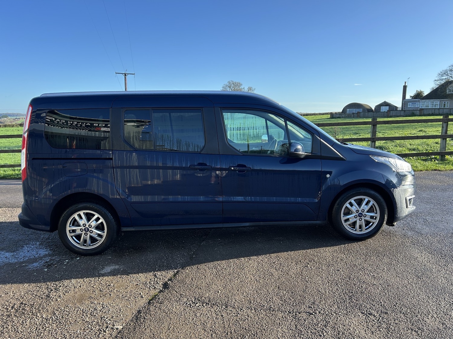 Used Ford Grand Tourneo Connect 2019 for sale - 76536847: Photo 5