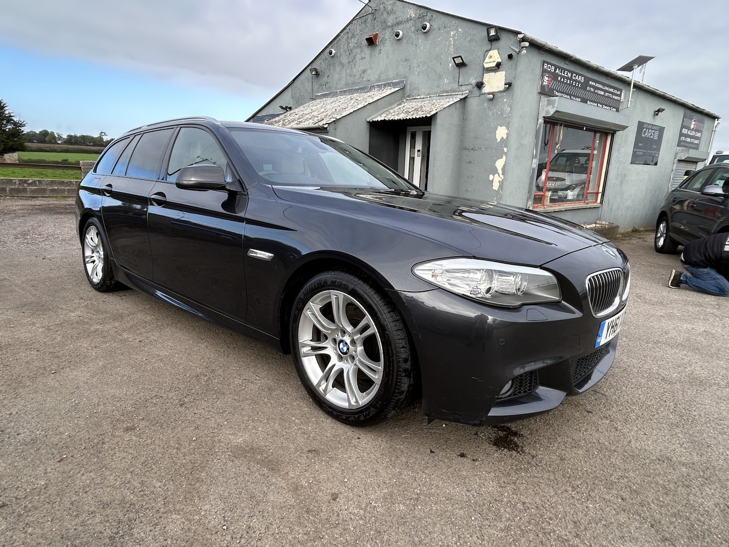 Used BMW 5 Series 2011 for sale - 76536844: Photo 1