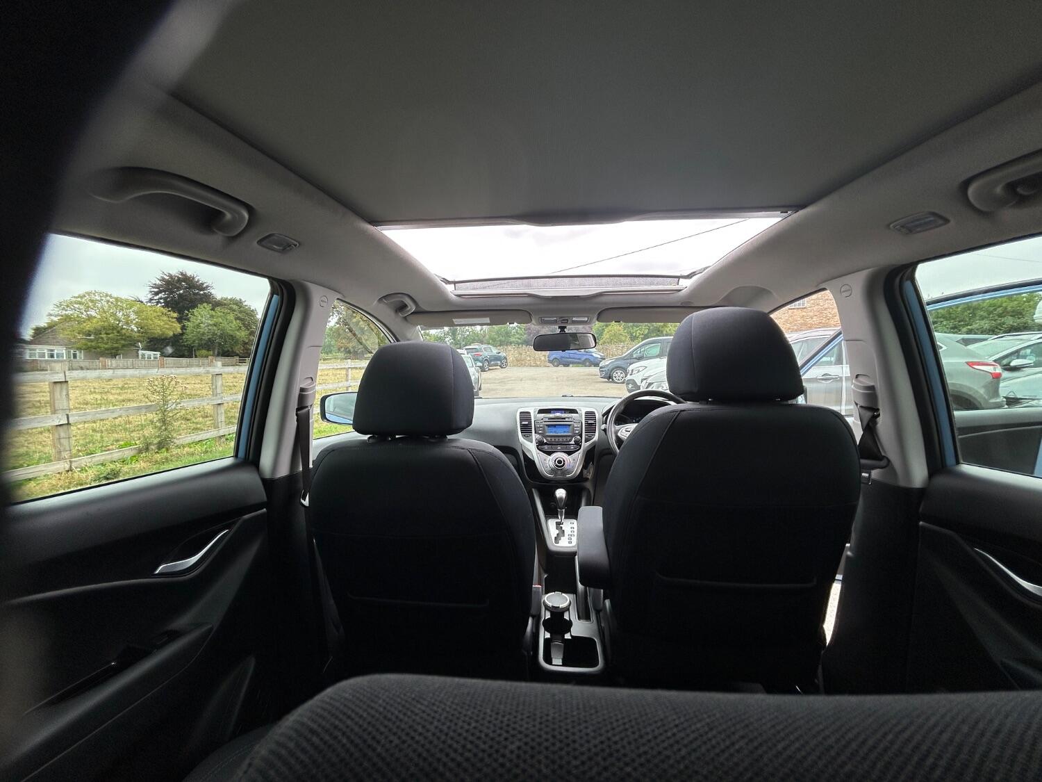 Used Hyundai Ix20 2013 for sale - 76536783: Photo 21