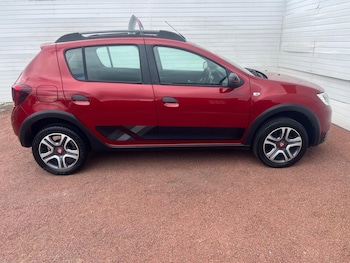 Used Dacia Sandero Stepway 2019 for sale - 78946705: Photo