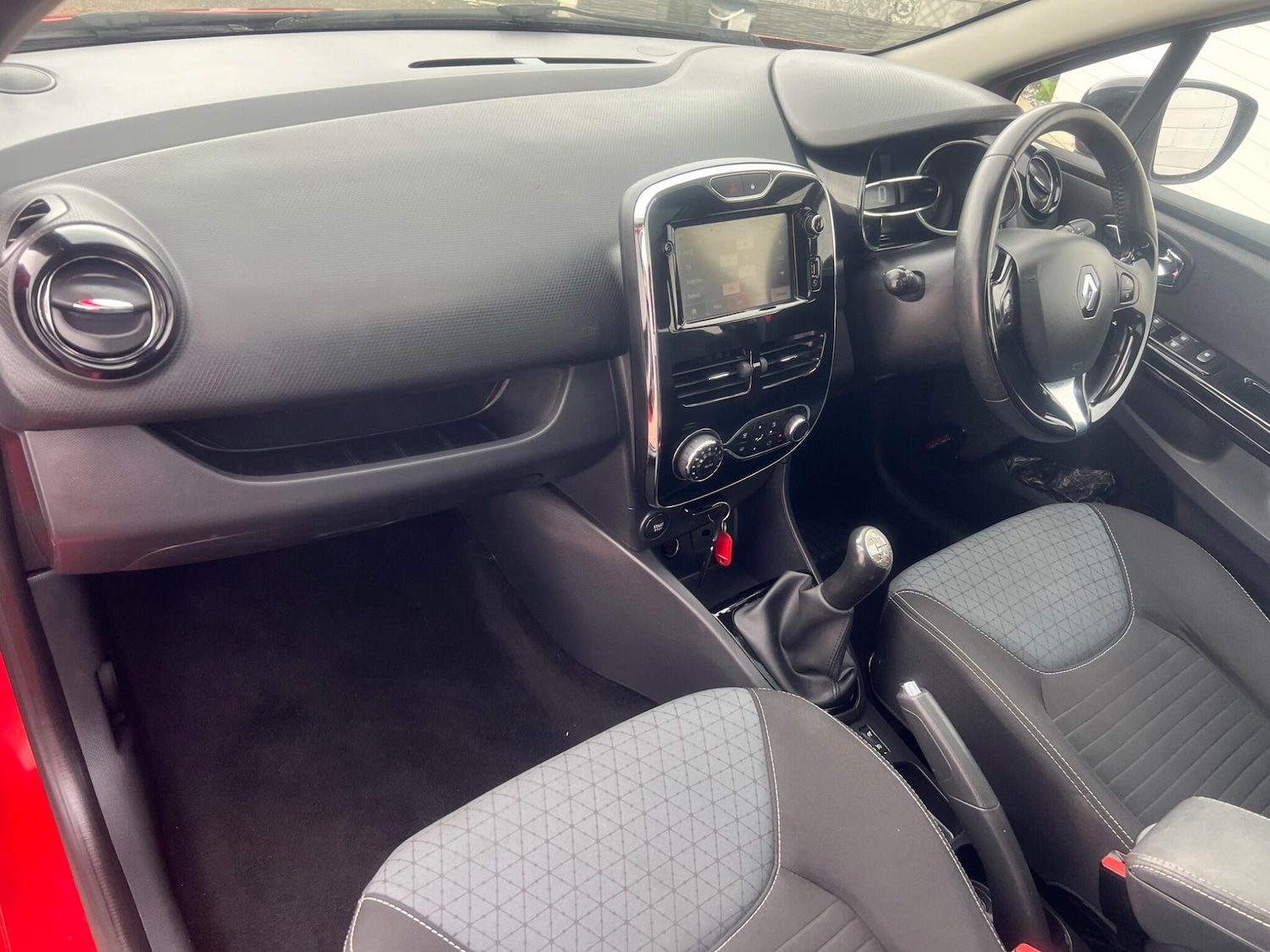 Used Renault Clio 2014 for sale - 78127556: Photo 13