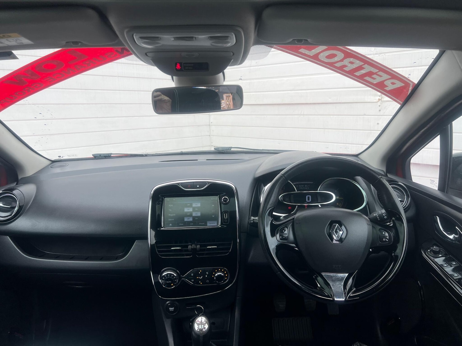 Used Renault Clio 2014 for sale - 78127556: Photo 14