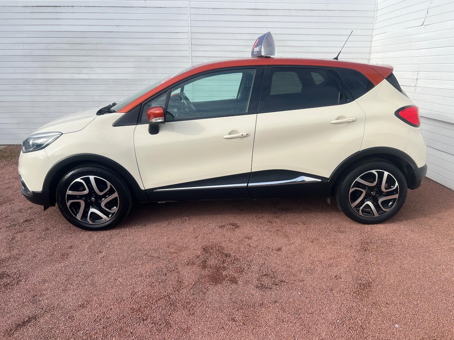 Used Renault Captur 2015 for sale - 78127366: Photo 7