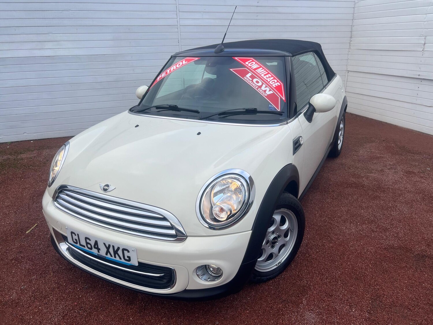 Used MINI Convertible 2014 for sale - 78117381: Photo 10