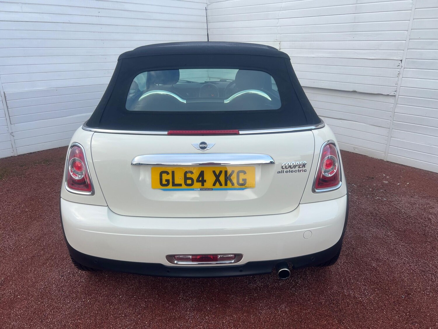 Used MINI Convertible 2014 for sale - 78117381: Photo 18