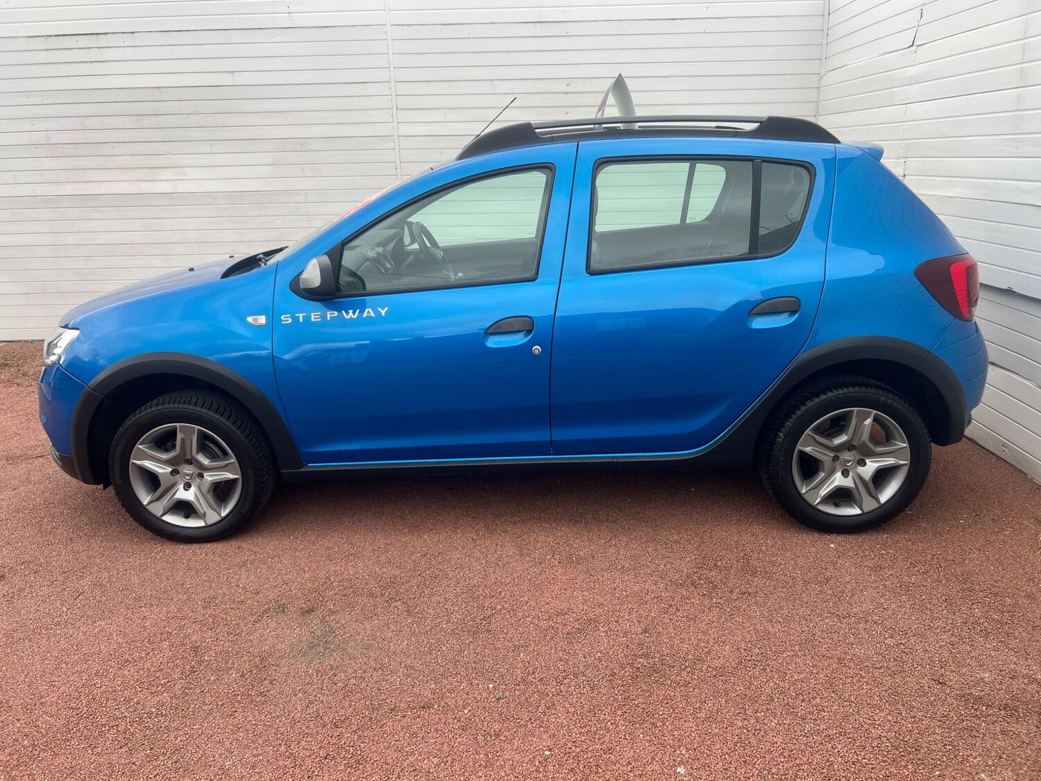 Used Dacia Sandero Stepway 2018 for sale - 78117369: Photo 7