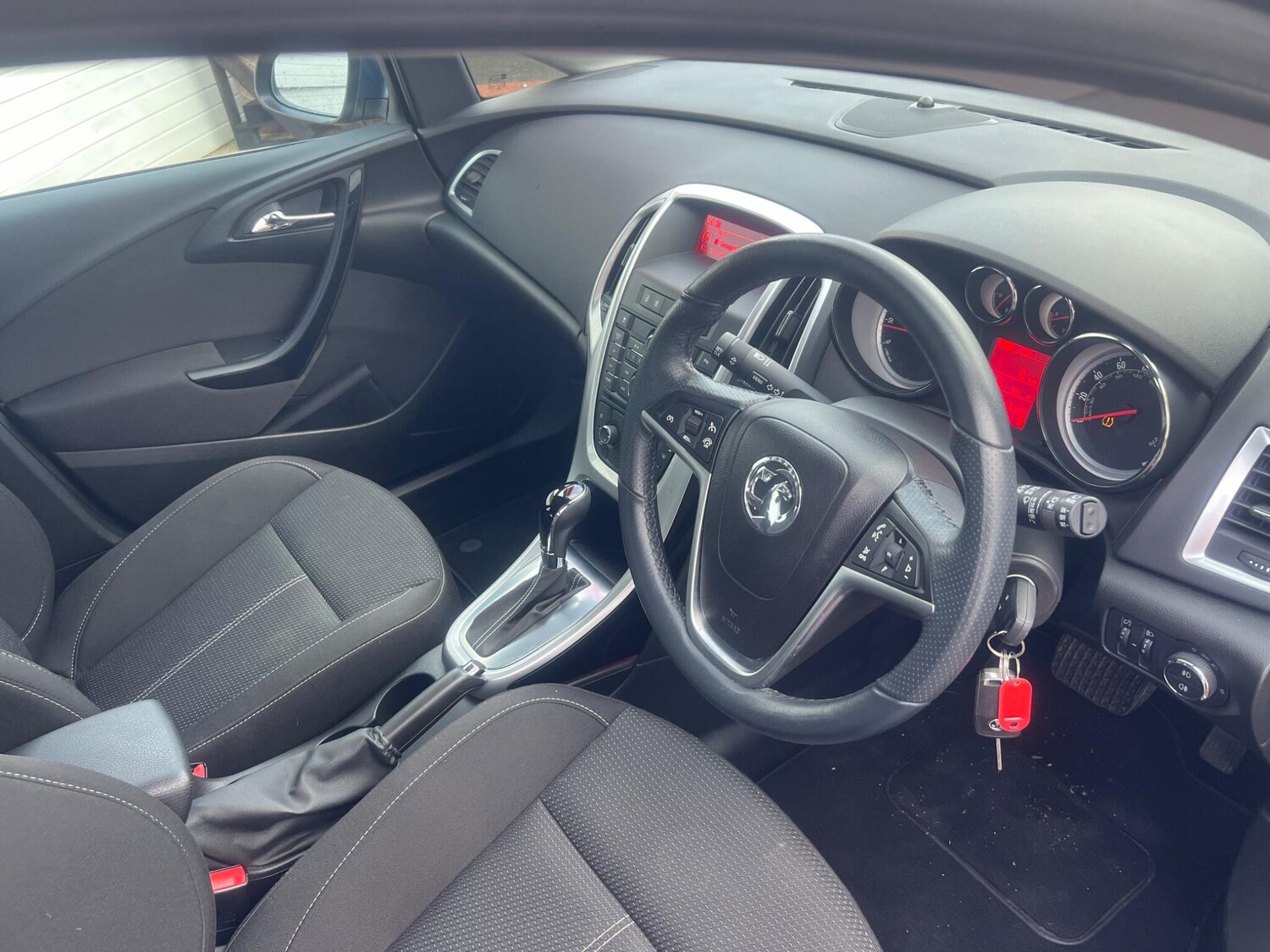 Used Vauxhall Astra 2014 for sale - 78117378: Photo 12