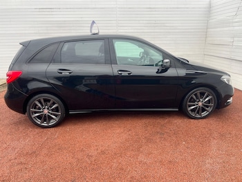 Used Mercedes-Benz B Class 2014 for sale - 78117376: Photo