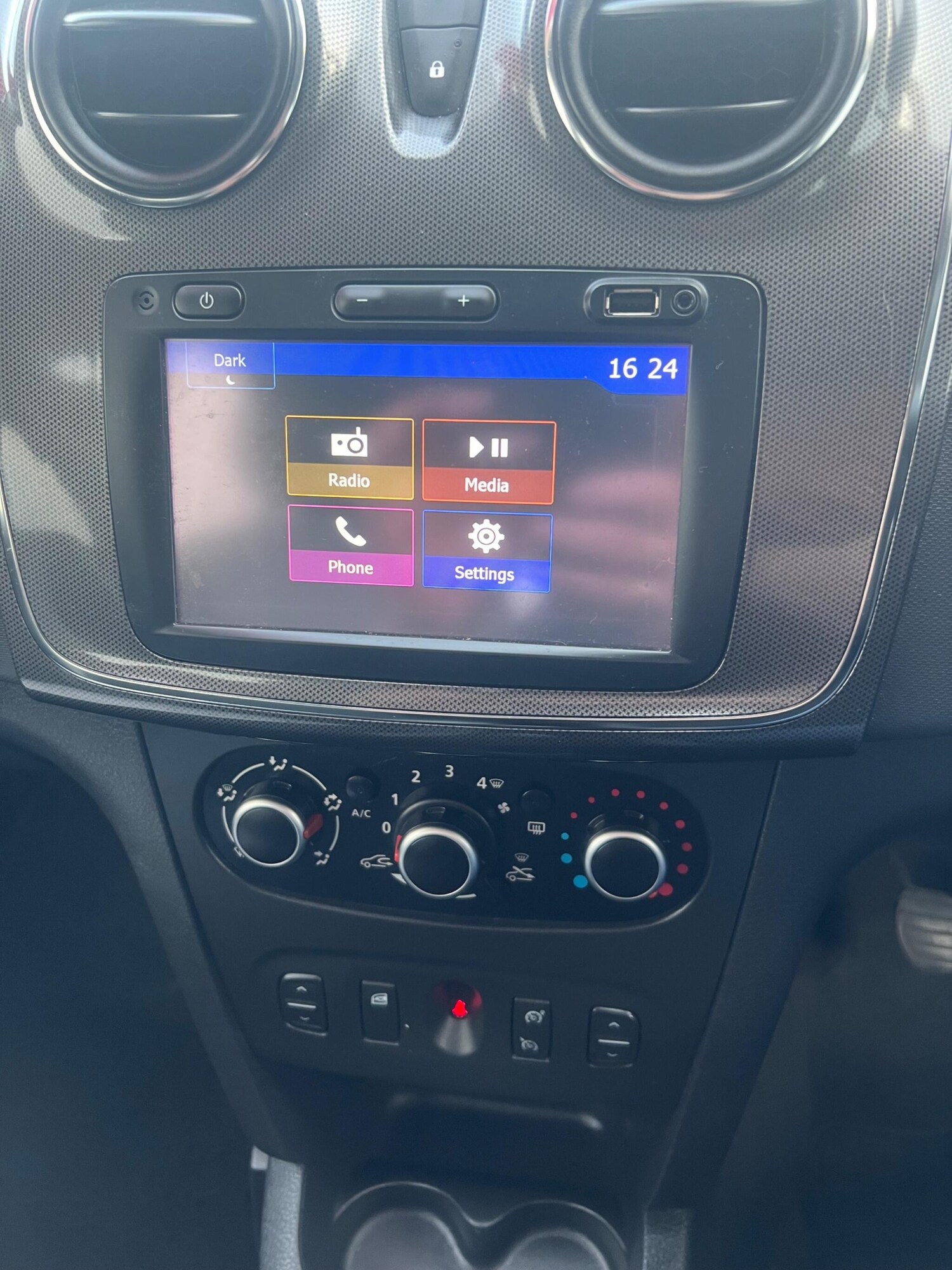 Used Dacia Logan MCV 2019 for sale - 78117371: Photo 16