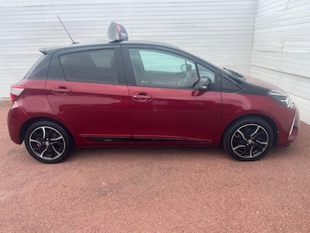 Used Toyota Yaris 2017 for sale - 79188862: Photo
