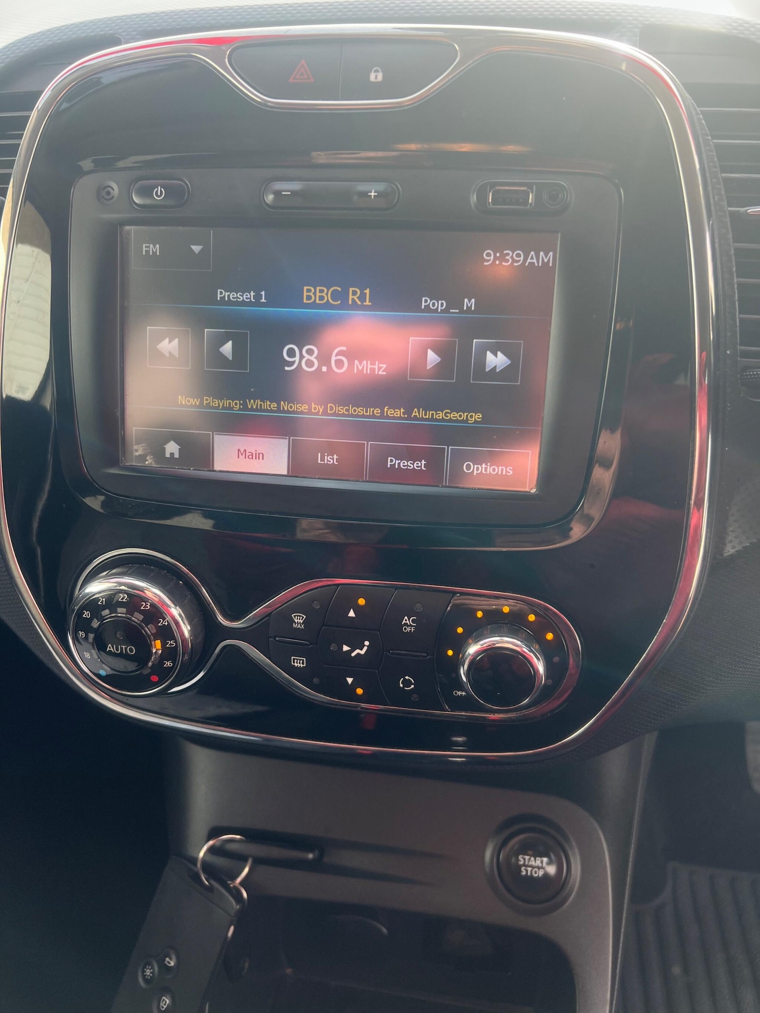 Used Renault Captur for sale - 78136064: Photo 16