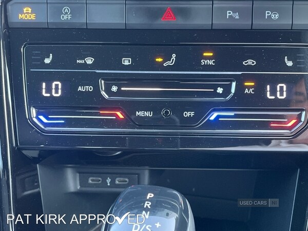 Used Volkswagen T-Roc 2022 for sale - 75578982: Photo 26