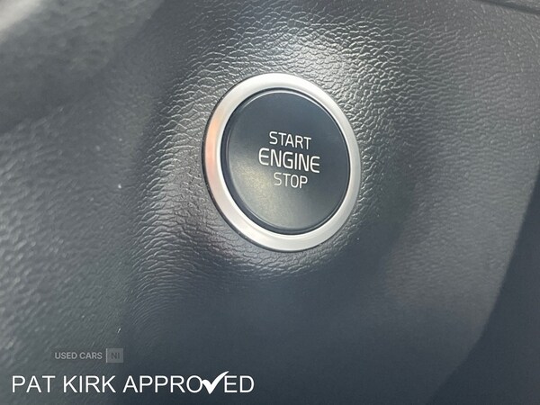 Used Volvo XC40 2021 for sale - 76153869: Photo 40