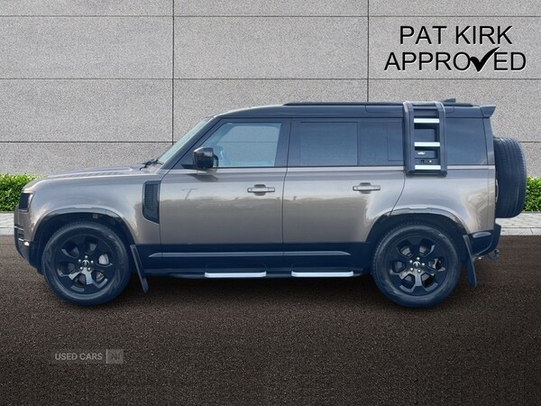 Used Land Rover Defender 2021 for sale - 77396902: Photo 15