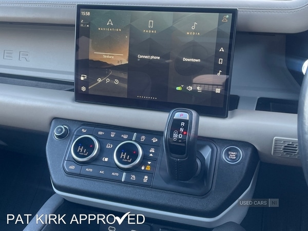 Used Land Rover Defender 2021 for sale - 77396902: Photo 24